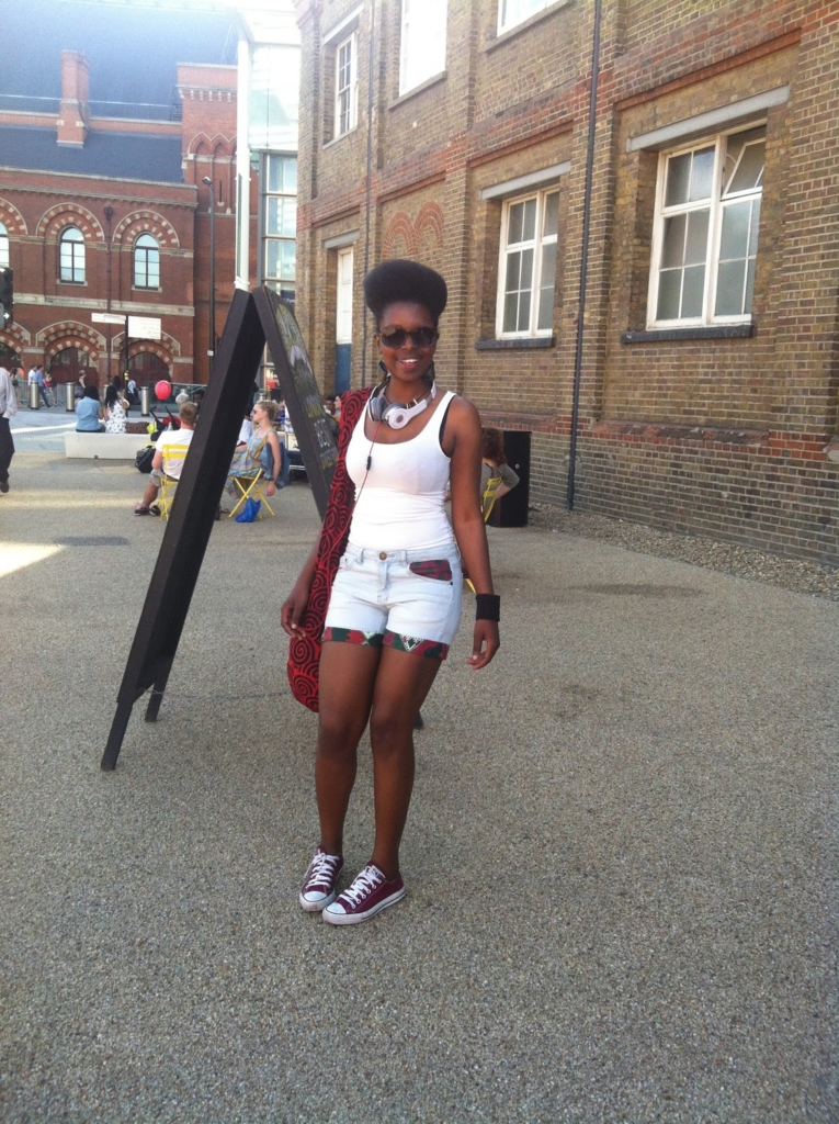 Street Style fashion, @vakwetu, anakara shorts(2)